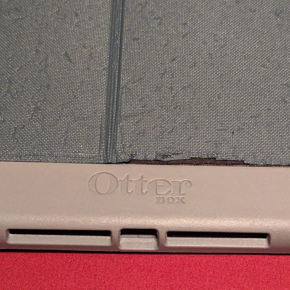 OtterBox Case for iPad Air 2💥PRICE DROP💥